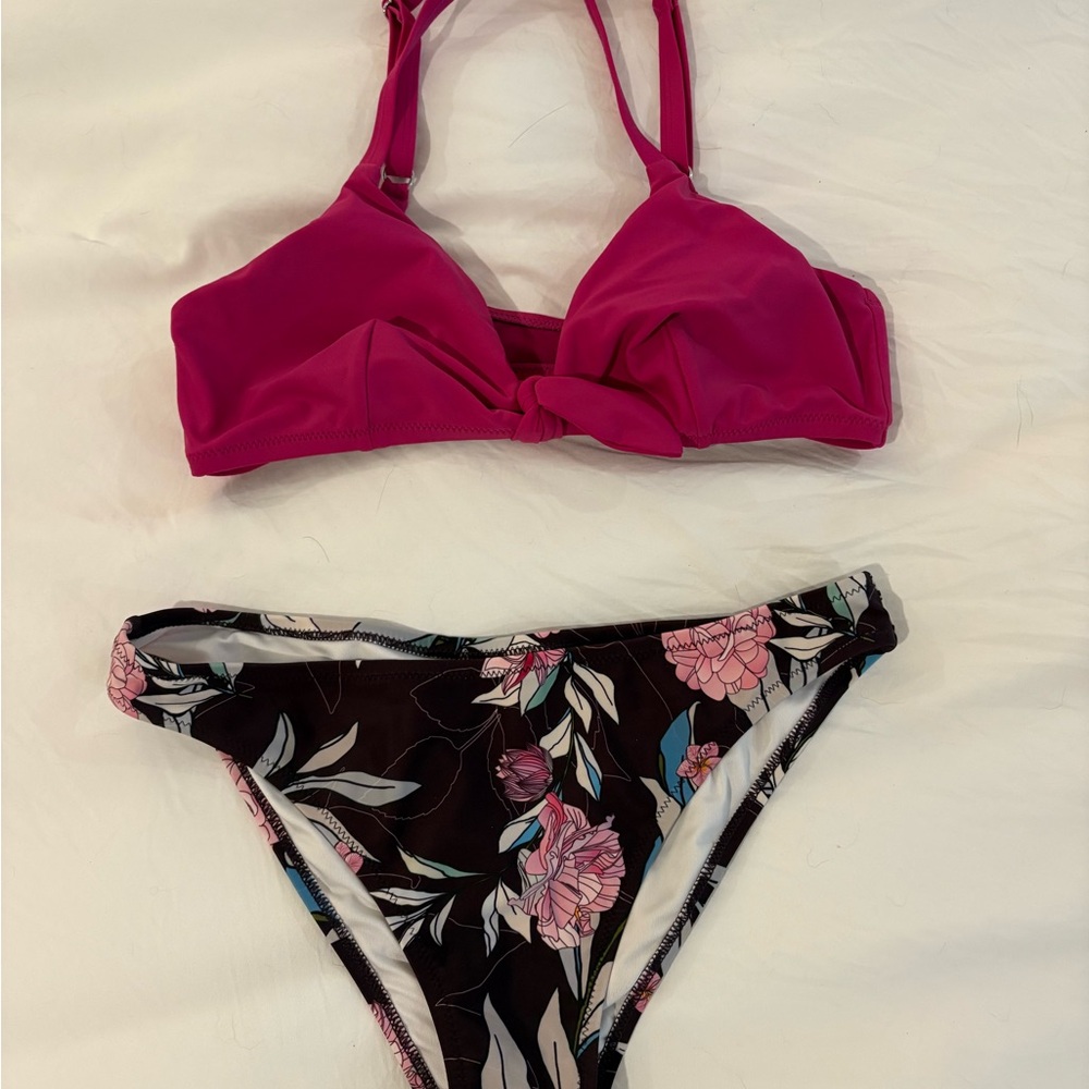 Cupshe Pink and Black Floral Bikini